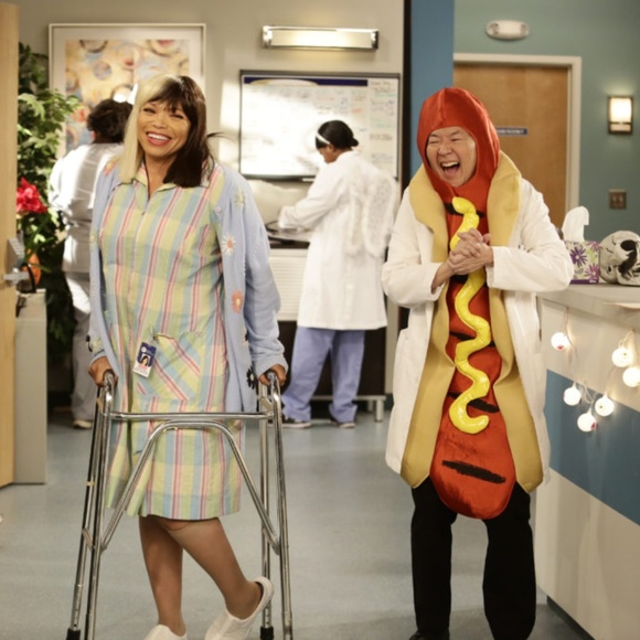 TV Wardrobe Dr Ken Jeong Hotdog Costume Studio COA - Picture 1 of 3